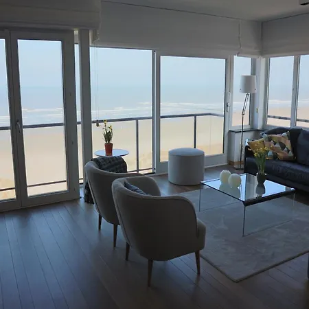 Apartament In With Sea Views *